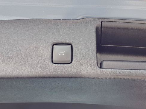Certified 2023 Ford Escape Active AWD/4WD image 21