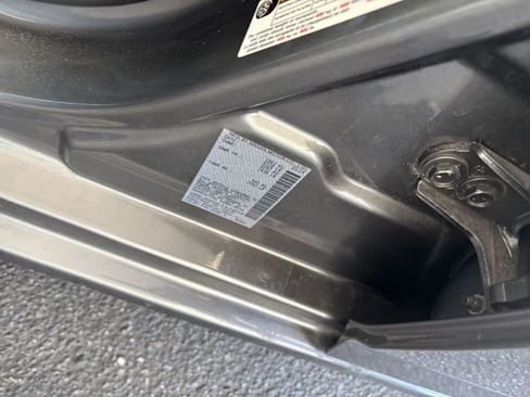 Used 2025 Nissan Altima 2.5 SV FWD image 30