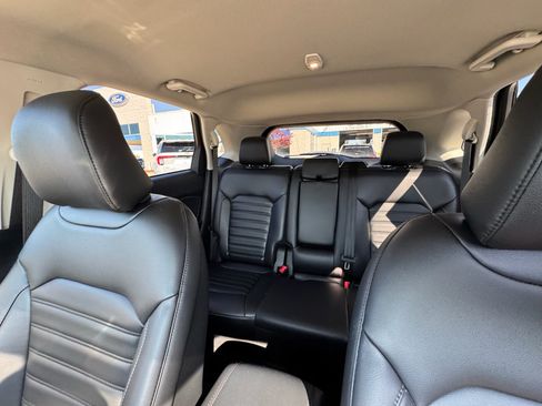Used 2023 Ford Edge SEL w/ Convenience Package AWD/4WD image 31