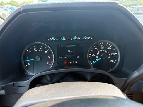 Used 2018 Ford F150 XLT w/ Equipment Group 302A Luxury AWD/4WD image 14
