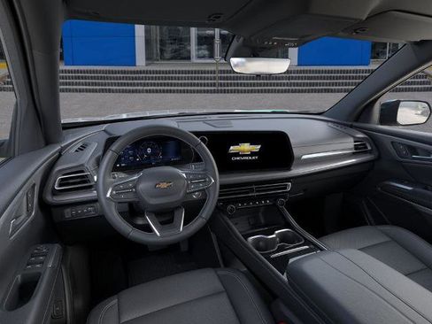 New 2026 Chevrolet Traverse LT w/ Driver Confidence Package image 15