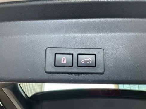 Used 2023 Subaru Ascent Limited w/ Technology Package AWD/4WD image 20