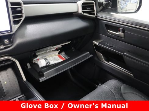 Used 2023 Toyota Tundra Limited image 27