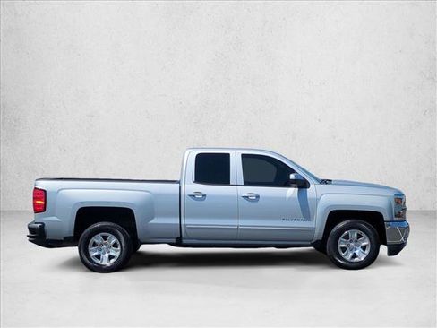Used 2018 Chevrolet Silverado 1500 LT w/ All Star Edition RWD image 4