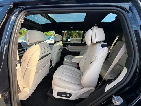 Used 2024 BMW X7 M60i w/ Executive Package AWD/4WD image 25