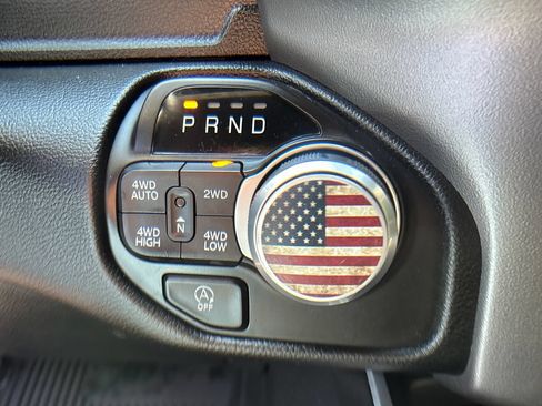 Used 2022 RAM 1500 Big Horn AWD/4WD image 21