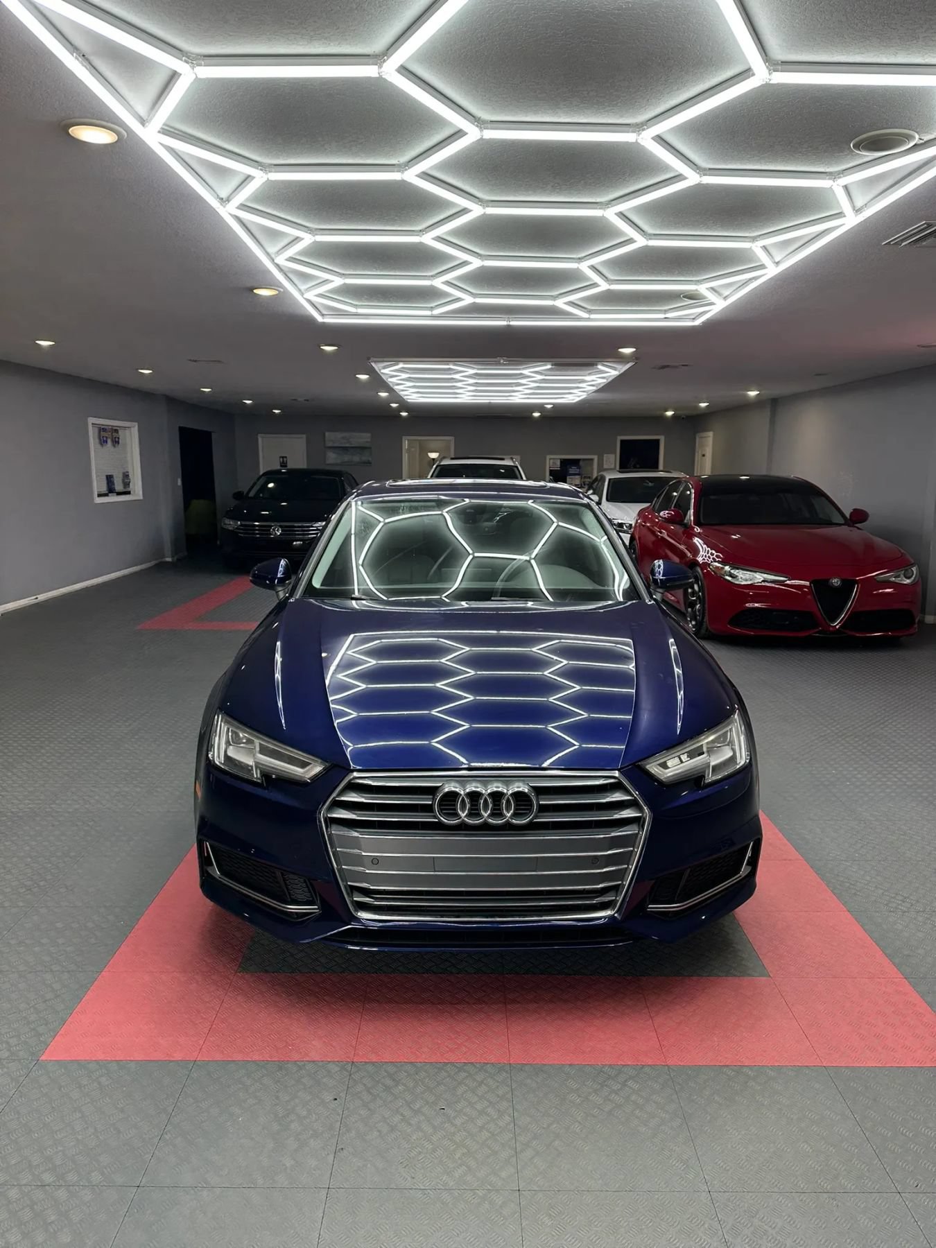 Used 2019 Audi A4 2.0T Premium Plus w/ Premium Plus Package FWD image 8