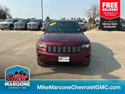 Used 2019 Jeep Grand Cherokee Altitude AWD/4WD image 1