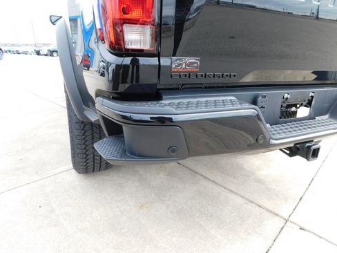 New 2025 Chevrolet Colorado Trail Boss w/ Midnight Edition AWD/4WD image 6