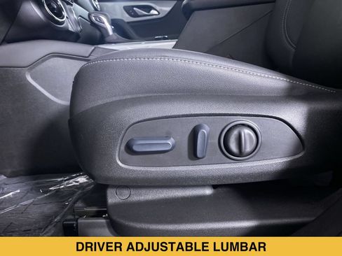 Certified 2024 Chevrolet Blazer LT FWD image 9