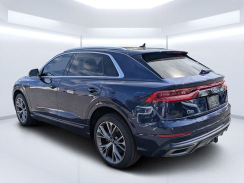 Used 2021 Audi Q8 Premium Plus w/ Premium Plus Package AWD/4WD image 5