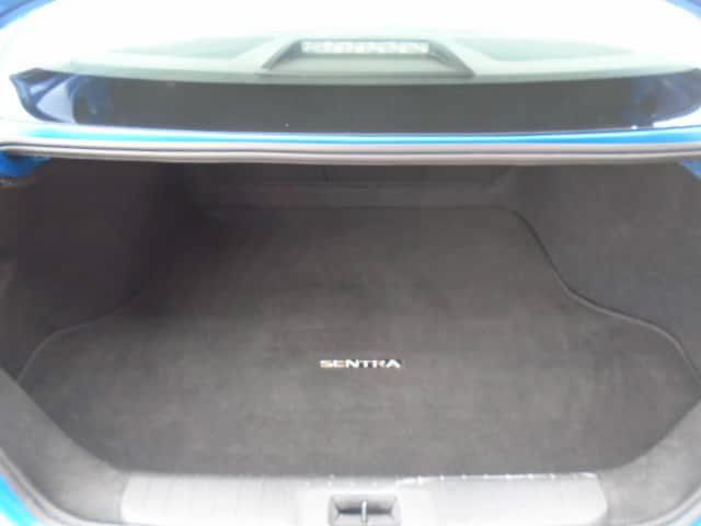 Used 2024 Nissan Sentra SV FWD image 6