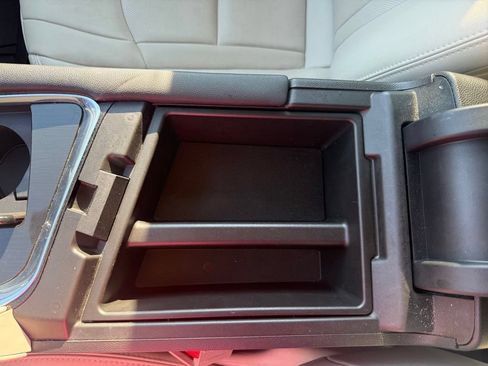 Used 2023 Buick Enclave Essence w/ Experience Buick Package AWD/4WD image 38