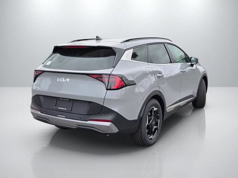 New 2026 Kia Sportage EX FWD image 4
