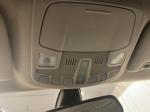 Used 2014 Ford Fusion SE w/ Equipment Group 502A FWD image 16