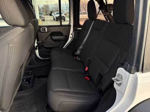 Certified 2022 Jeep Wrangler Unlimited Sport image 31