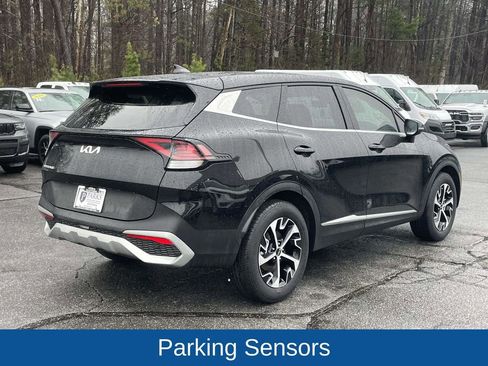 Used 2024 Kia Sportage EX image 8