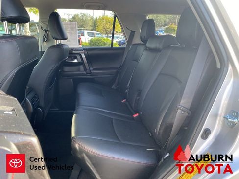 Used 2021 Toyota 4Runner TRD Off-Road Premium AWD/4WD image 26
