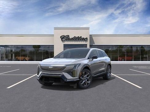 New 2026 Cadillac Optiq Luxury 1 image 8