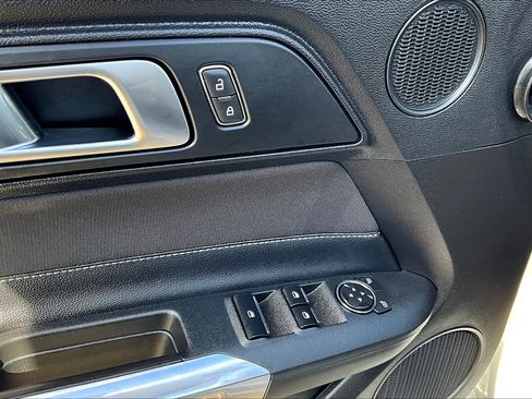 Used 2022 Ford Mustang Convertible w/ Equipment Group 101A image 33