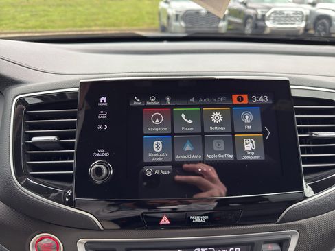 Used 2022 Honda Passport TrailSport image 19