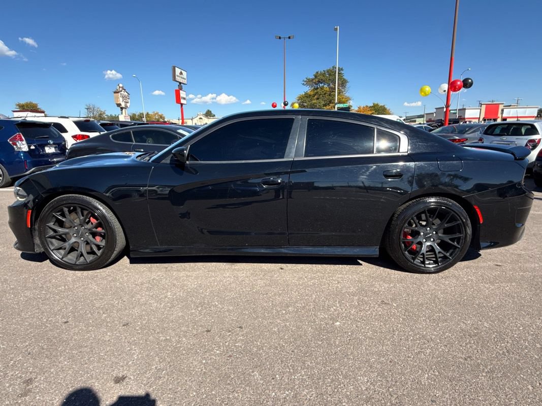 Used 2016 Dodge Charger SRT Hellcat w/ Harman/Kardon Audio Group RWD image 4