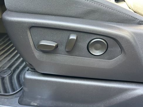 New 2026 GMC Sierra 1500 Elevation image 10