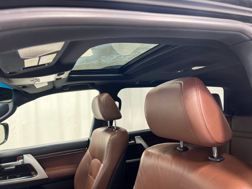 Used 2019 Toyota Land Cruiser AWD/4WD image 13