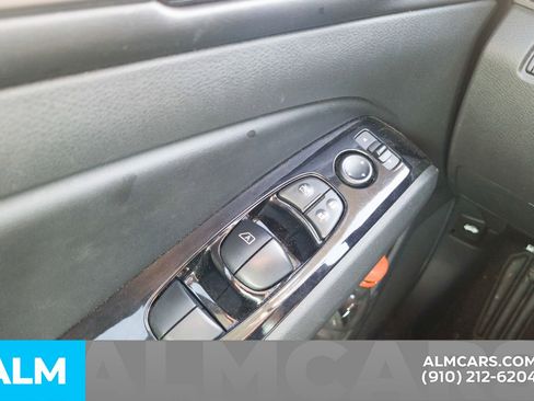 Used 2024 Nissan Altima 2.5 SR image 15