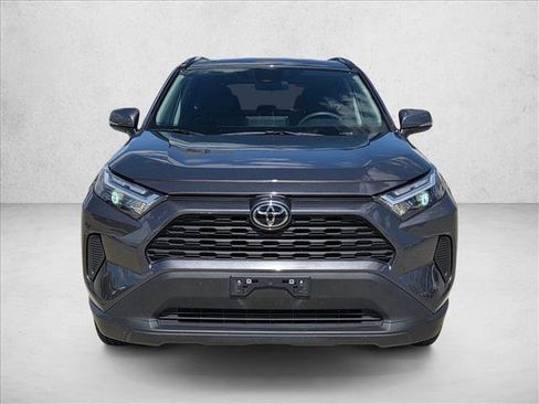 Used 2025 Toyota RAV4 XLE FWD image 2
