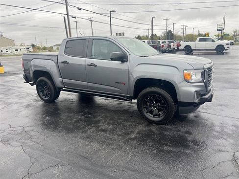 Used 2022 GMC Canyon AT4 AWD/4WD image 2