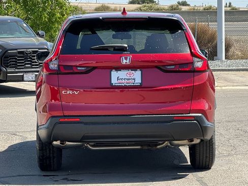 Used 2026 Honda CR-V LX image 6