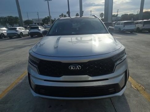 Certified 2021 Kia Sorento SX AWD/4WD image 2
