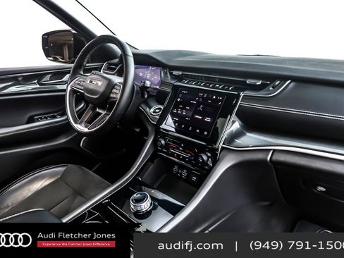 Used 2022 Jeep Grand Cherokee Altitude image 16