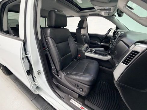 Certified 2018 Chevrolet Silverado 1500 LTZ Z71 w/ Redline Edition image 30