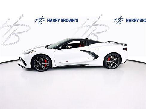 Used 2023 Chevrolet Corvette w/ Z51 Performance Package image 27