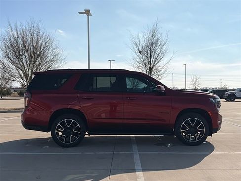 Used 2021 Chevrolet Tahoe RST w/ Luxury Package image 10