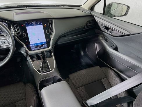 Used 2025 Subaru Outback Premium AWD/4WD image 21