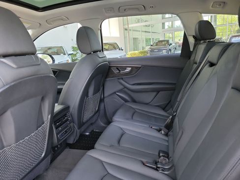 Used 2023 Audi Q7 3.0T Premium AWD/4WD image 20