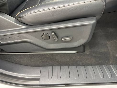 New 2026 Ford F350 Lariat w/ Black Appearance Package image 9