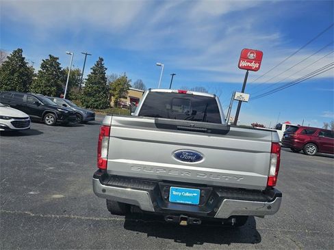 Used 2017 Ford F250 Lariat w/ Lariat Ultimate Package image 8