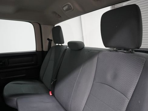 Used 2014 RAM 1500 Express image 10