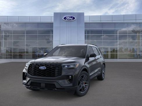 New 2026 Ford Explorer ST-Line w/ ST-Line Street Pack image 32