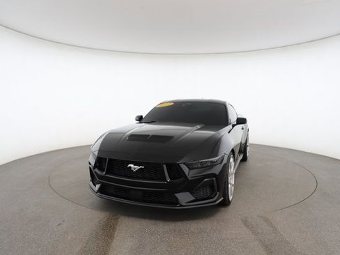 Used 2025 Ford Mustang GT Premium image 32
