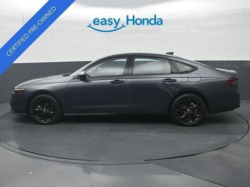 Certified 2025 Honda Accord SE image 4