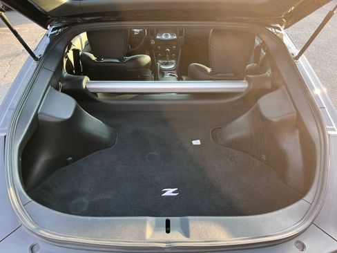 Used 2015 Nissan 370Z Touring RWD image 24