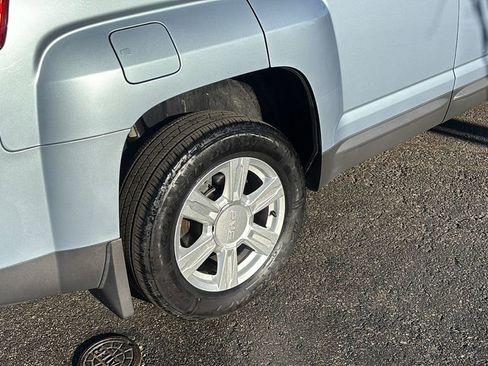Used 2014 GMC Terrain SLE w/ Convenience Package image 8