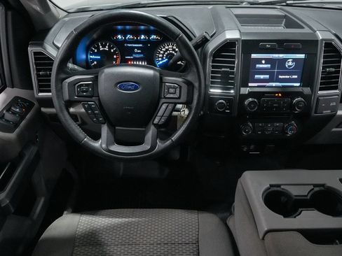 Used 2015 Ford F150 XLT w/ Equipment Group 302A Luxury AWD/4WD image 19