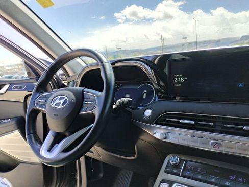 Used 2022 Hyundai Palisade Limited w/ Cargo Package image 21