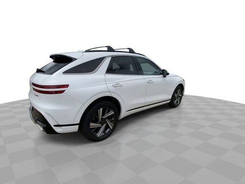Used 2026 Genesis GV70 3.5T Sport Advanced AWD/4WD image 2
